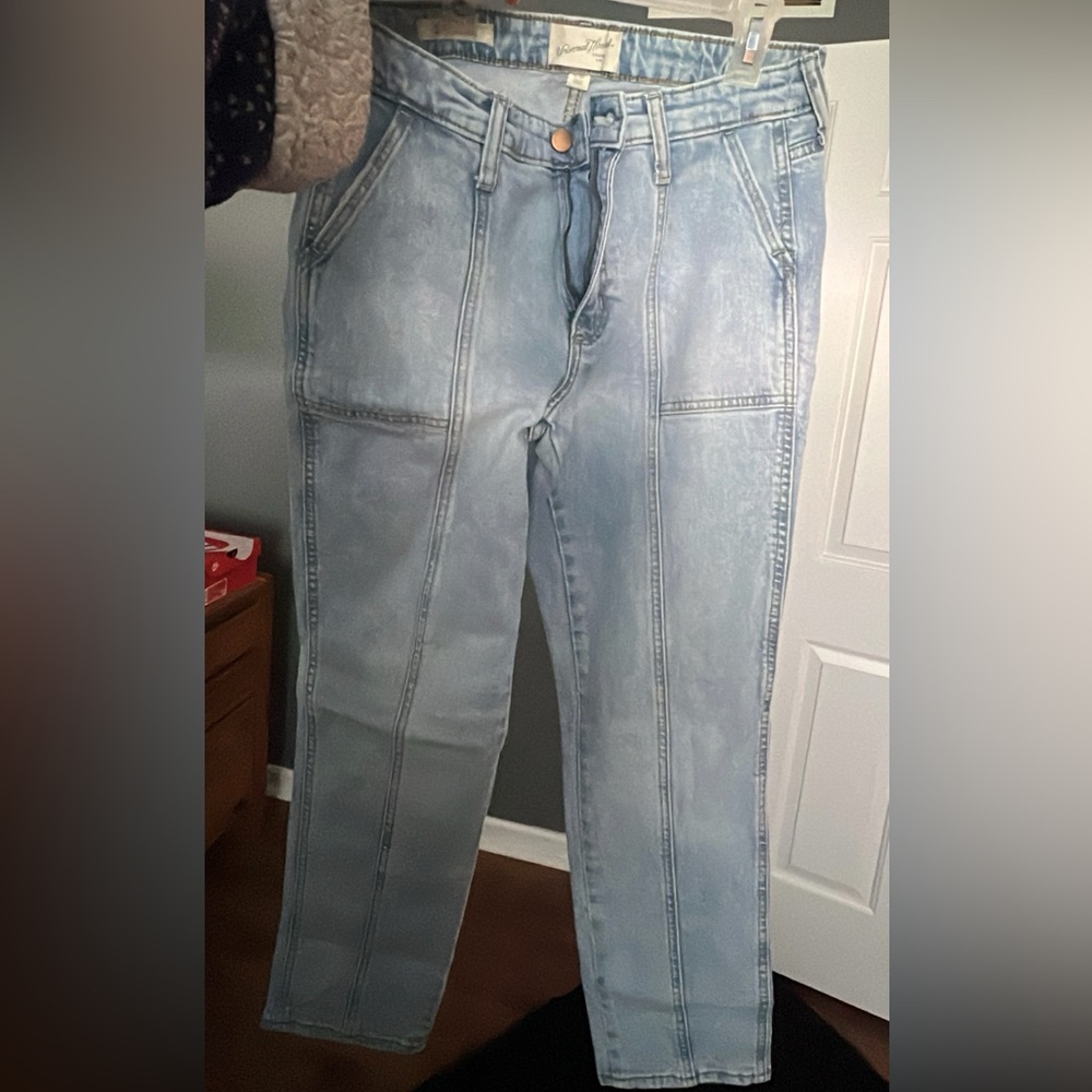 Women’s Light Blue Jeans